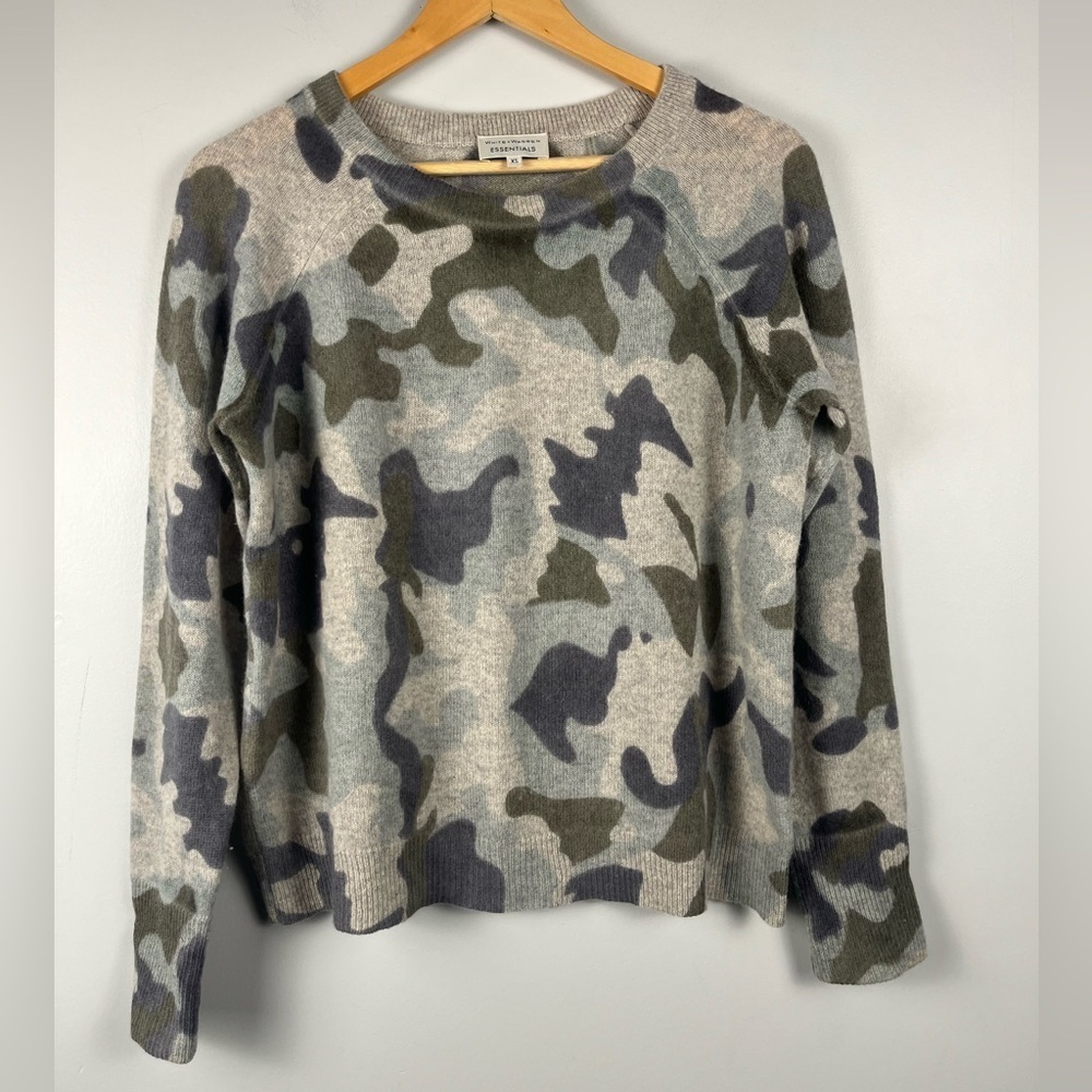 White + Warren essentials 100% Cashmere camo Printed Sweater size XS